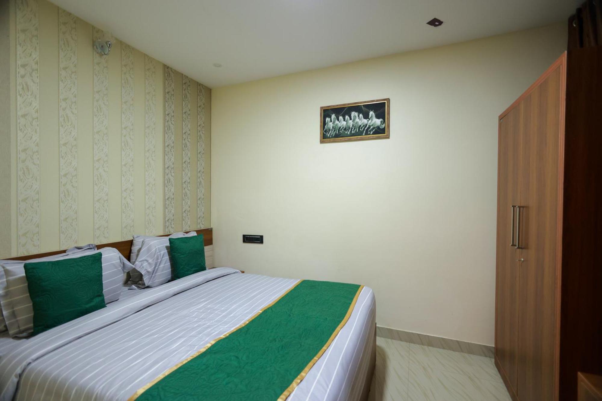 Builda Park Inn Ottappālam Exterior foto